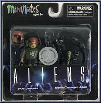 Pvt. Vasquez / Battle-Damaged Alien from Alien - Minimates - TRU - Wave 1 manufactured by Diamond Select [Front]