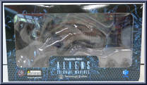 Xenomorph Crusher from Aliens - Basic Series manufactured by Hiya Toys [Front]