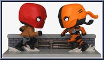 Red Hood vs. Deathstroke (Comic Moments) Action Figure