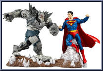 Batman Earth-I & Superman from DC Multiverse - Basic Series manufactured by McFarlane [Loose]