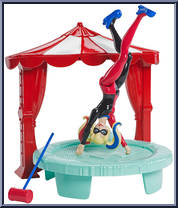 Harley Quinn Bedroom Set from DC Super Hero Girls - Accessories manufactured by Mattel [Loose]