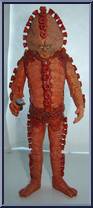 Zygon (with 'Skarasen' Recall Unit) Action Figure