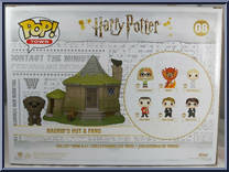 Hagrid's Hut & Fang from Harry Potter - Pop! Towns manufactured by Funko [Back]