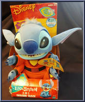 Switchin' Stitch from Lilo & Stitch - Plush manufactured by Hasbro [Front]