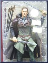 Legolas (Helm's Deep with Shield Skateboard) from Lord of the Rings - Trilogy - Two Towers - Series 2 manufactured by Toy Biz [Front]