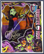 Casta Fierce from Monster High - Basic Series (G1) manufactured by Mattel [Front]