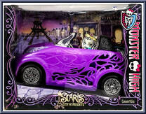 Convertible from Monster High - Scaris: City of Frights manufactured by Mattel [Front]