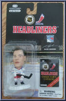 Mark Messier from NHL Headliners - 1997 Season manufactured by Corinthian [Front]