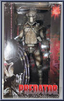 Predator (Masked) from Predators - Quarter Scale manufactured by Neca [Front]