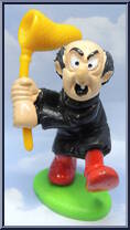 Gargamel (with Net) from Smurfs - Gargamel manufactured by Peyo [Loose]