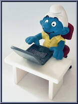 Laptop Smurf from Smurfs - Super Smurfs manufactured by Peyo [Loose]