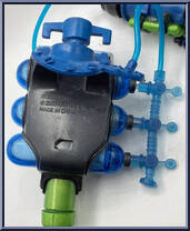 Venom (Sea Snake) from Spider-Man - Web Splashers - Series 2005 manufactured by Toy Biz [Loose]