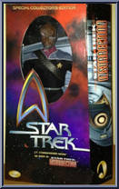 Lt. Commander Worf from Star Trek - Insurrection - 12" Scale manufactured by Playmates [Front]