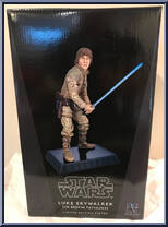 Luke Skywalker (In Bespin Fatigues) from Star Wars - Statues manufactured by Gentle Giant [Front]