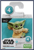Grogu (Snowy Walk) from Star Wars - Mandalorian - Bounty Collection manufactured by Disney [Front]