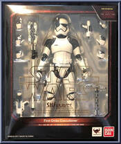 First Order Executioner from Star Wars - S.H. Figuarts - Episode VIII - The Last Jedi manufactured by Bandai [Front]