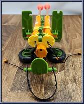 Double Barreled Plunger Gun from Teenage Mutant Ninja Turtles - 1989 - Accessories manufactured by Playmates [Loose]