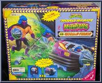 Road Ready Shredder from Teenage Mutant Ninja Turtles - Road Ready Mutations manufactured by Playmates [Front]