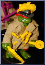 Undercover Raph from Teenage Mutant Ninja Turtles - Undercover Turtles (with Cards) manufactured by Playmates [Loose]