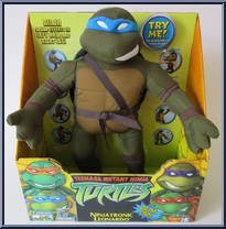 Leonardo from Teenage Mutant Ninja Turtles - Animated - Ninjatronic manufactured by Playmates [Front]