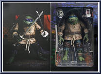 Leonardo (Hunchback) from Teenage Mutant Ninja Turtles - Universal Monsters manufactured by Neca [Front]
