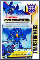 Thundercracker (Warrior) from Transformers - Cyberverse - Exclusives manufactured by Hasbro [Front]