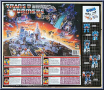 Defensor from Transformers - Generation 1 - Series 3 manufactured by Hasbro [Back]