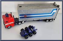 Optimus Prime from Transformers - Generation 1 - Series 1 manufactured by Hasbro [Loose]