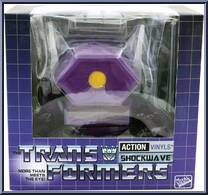 Shockwave (8 inch) from Transformers - Exclusives manufactured by Loyal Subjects [Front]