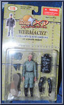 Lieutenant Ludwick Odheim from Ultimate Soldier - XD (Xtreme Detail) - Wermacht manufactured by 21st Century Toys [Front]