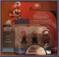 Mario / Luigi / Goomba Action Figure