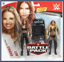 Lita / Trish Stratus from WWE Battle Packs - Series 64 manufactured by Mattel [Front]