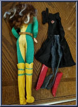 Rogue from X-Men - 12" Special Collector's Edition manufactured by Toy Biz [Loose]