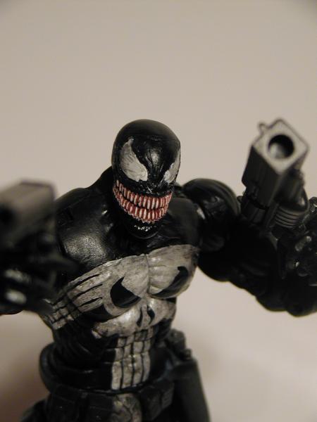 What If...Venom had Possessed The Punisher (Marvel Legends)